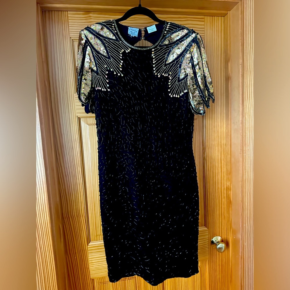 Vintage Stenay beaded black and gold dress. Sequin. Silk. Short. Size 12